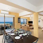 Serena Villa